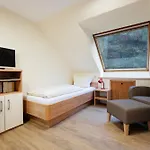 Apartmán Haus Frier *