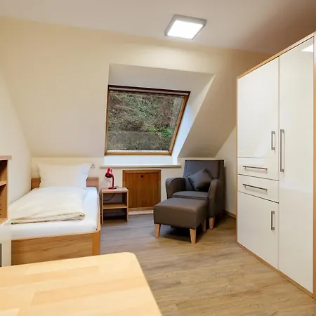 Apartment Haus Frier *